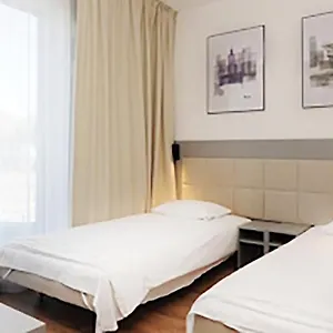  Апартаменты 404 Wolska Apartament